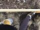 Eine Beeteinfassung zum Selberbauen wird gestrichen.