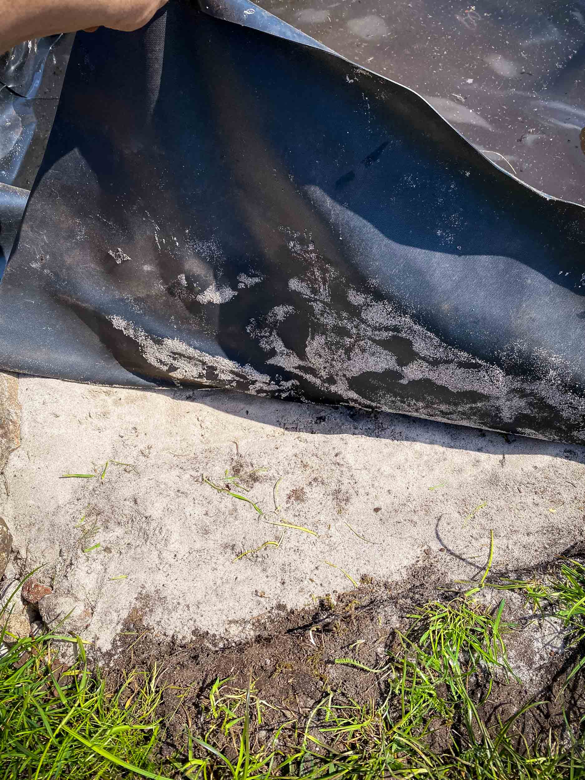 Teich selber bauen So geht's Schritt für Schritt Ein Stück Arbeit